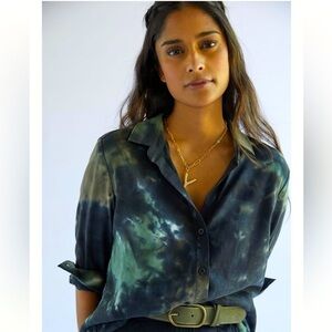 Anthropologie Cloth & Stone Blue Green Tie-Dye Blouse